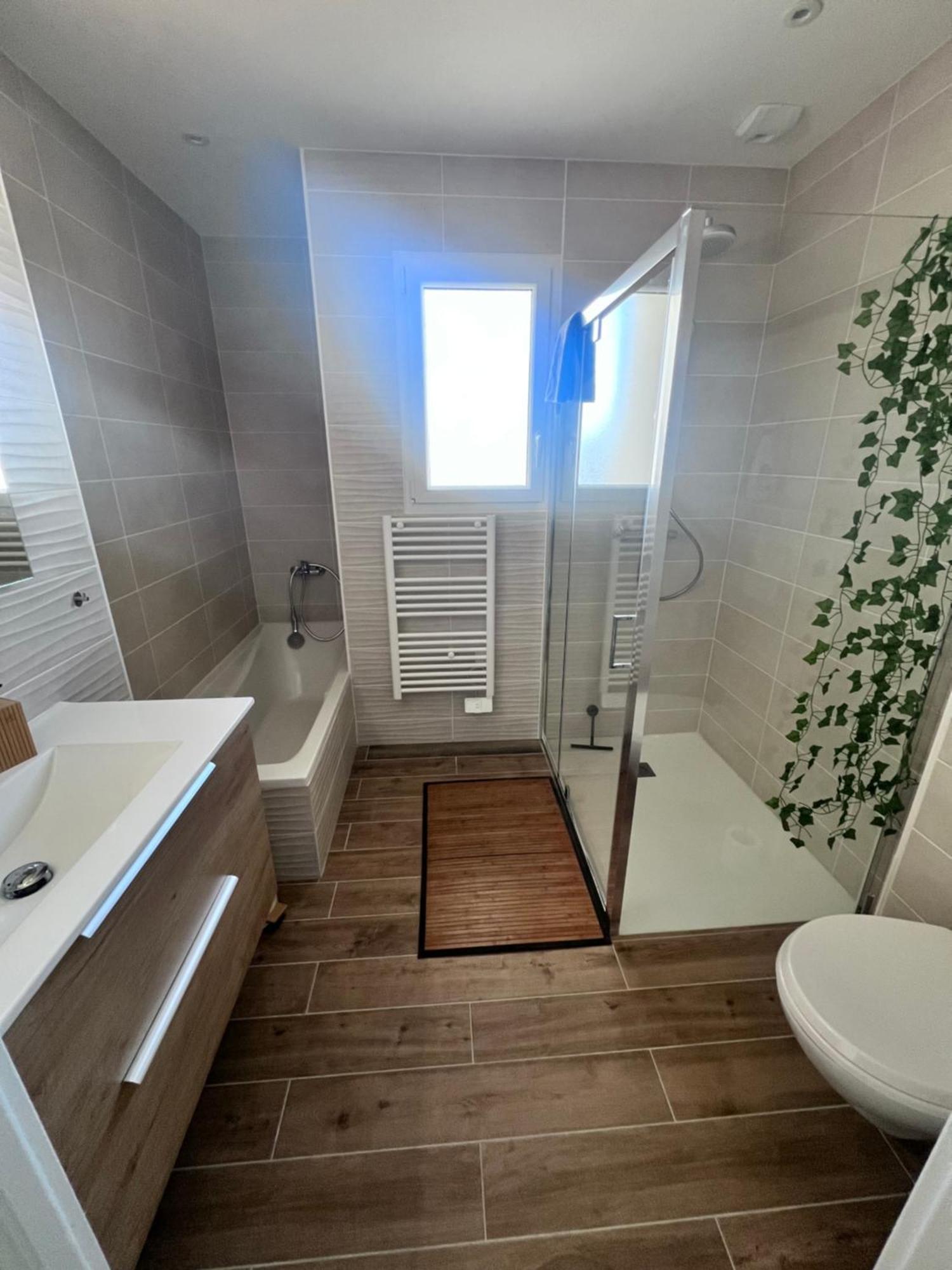 Nesehome, Maison A Proximite Du Futuroscope Montamisé エクステリア 写真