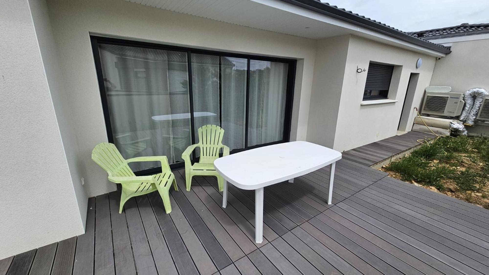 Nesehome, Maison A Proximite Du Futuroscope Montamisé エクステリア 写真